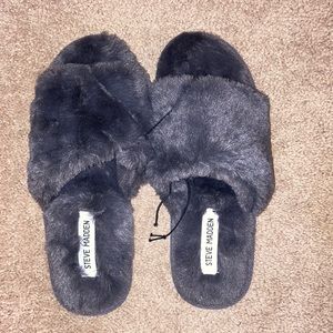 Steve Madden Slippers